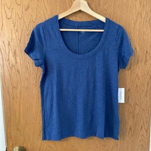 NWT Banana Republic Scoop Neck Slub Knit T